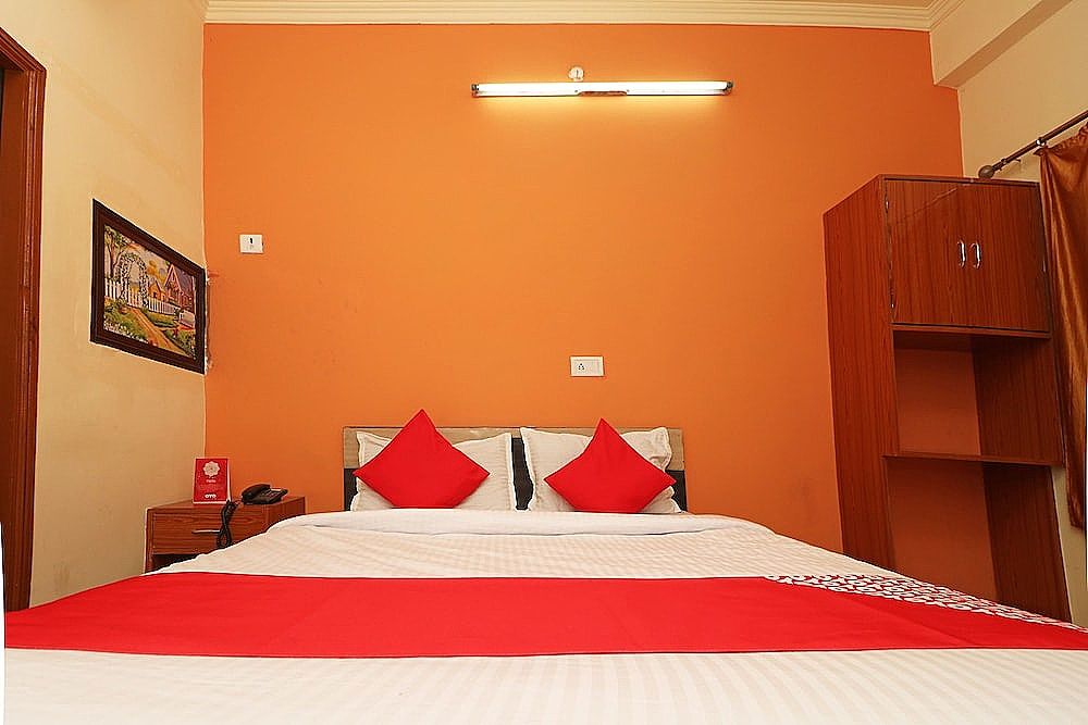 undefined OYO 27929 Hotel Cristal Park 9