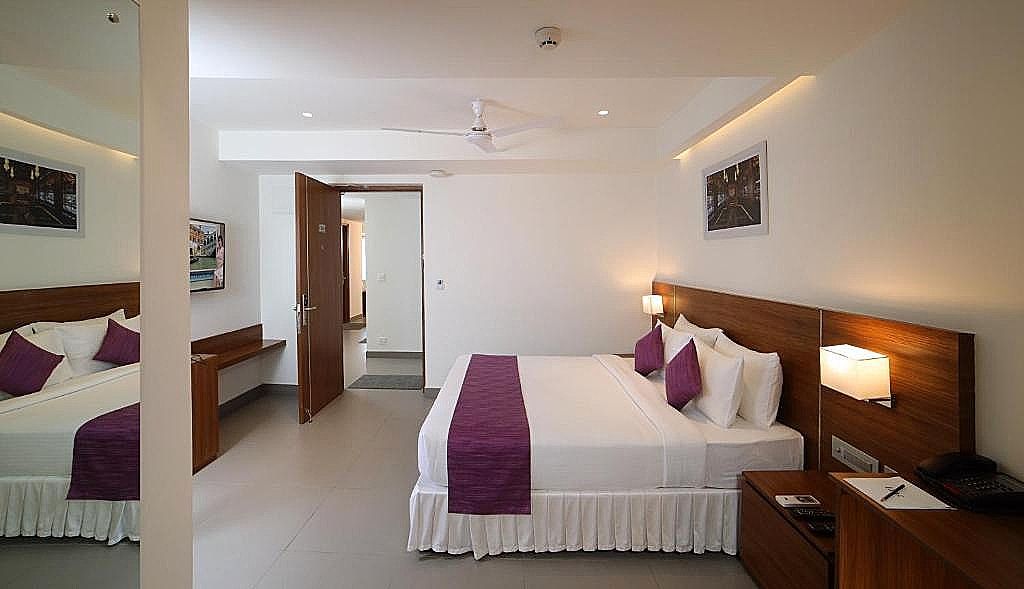 Lilac Hotel 5th Block Executive Room 7