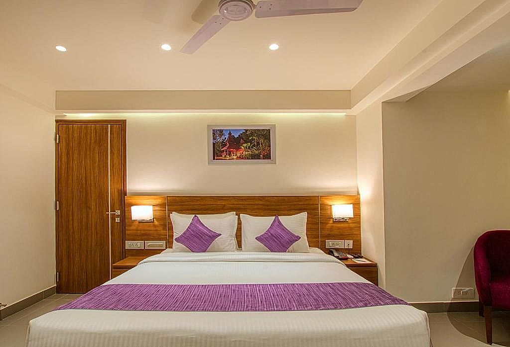 Lilac Hotel 5th Block Executive Room 6