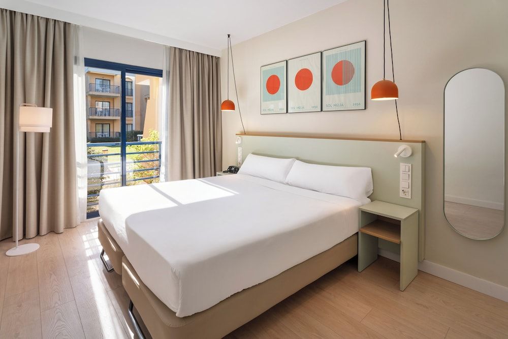 Sol Suite with Kitchen (3+1)