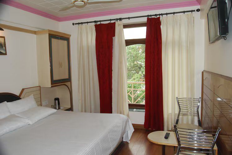 Deluxe Room with Balcony