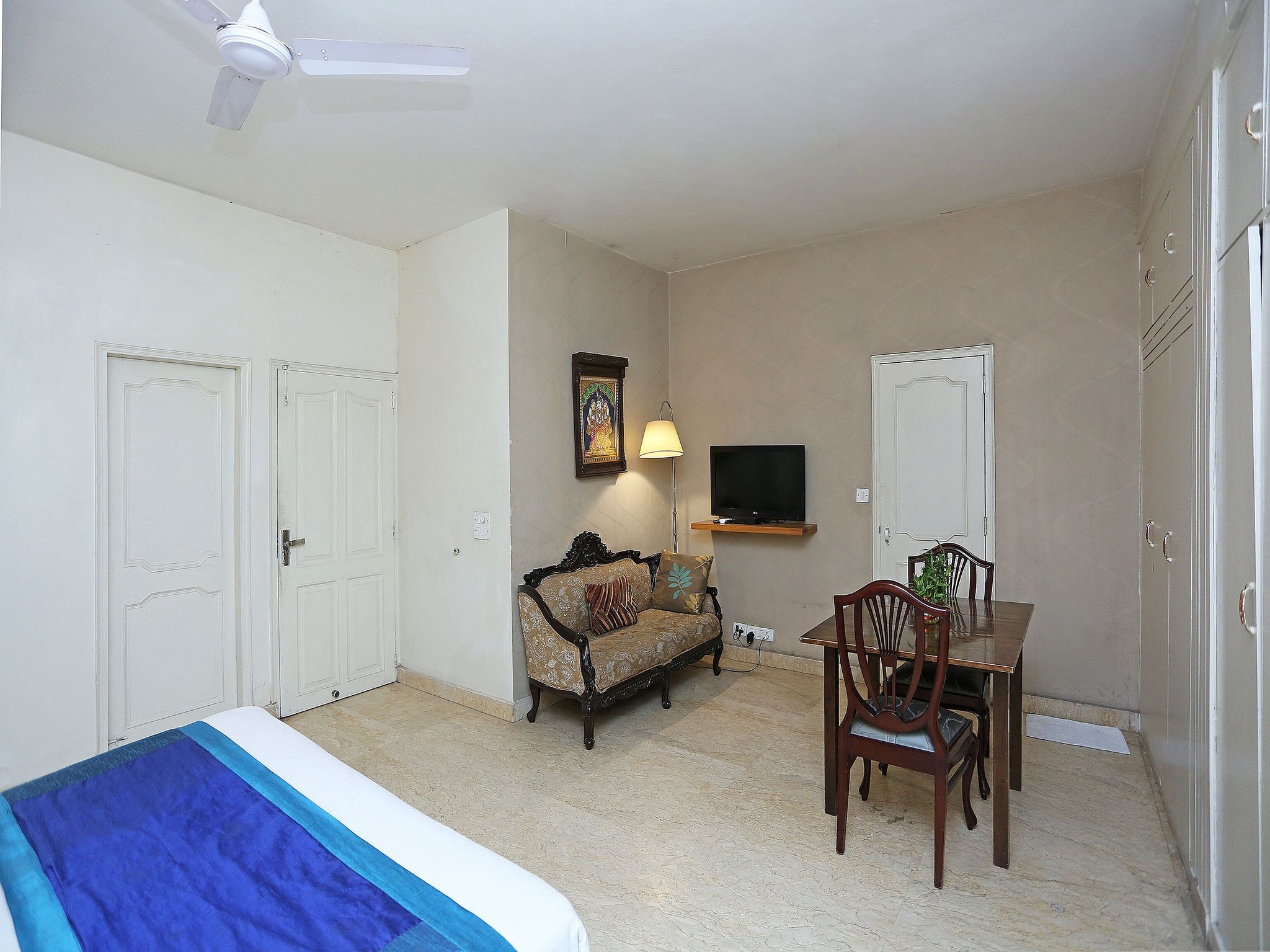 Hotel O Gem 92 Classic Triple Room