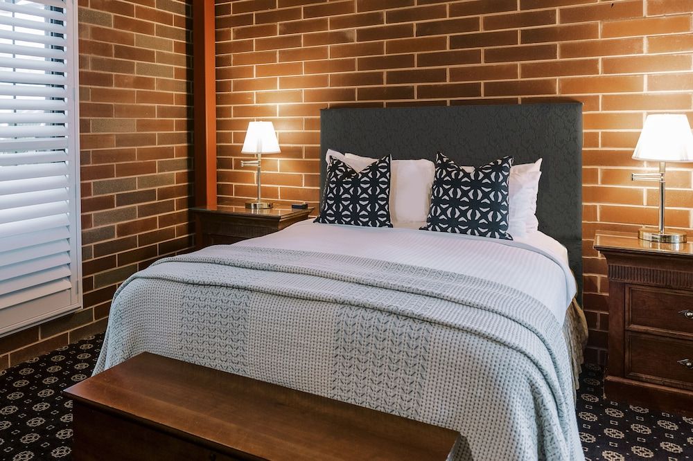 Napa River Inn Standard Room, 1 Queen Bed