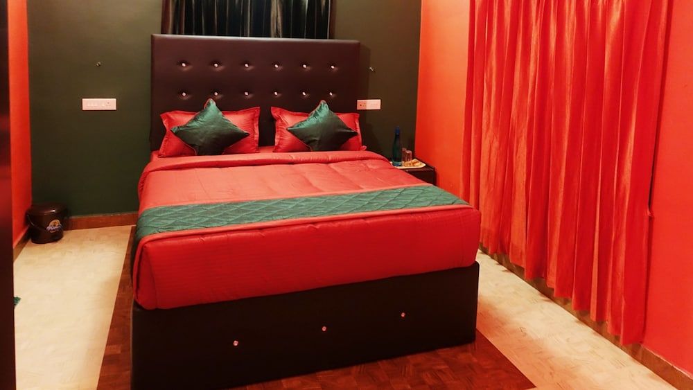 undefined The Bowers Chalet 4