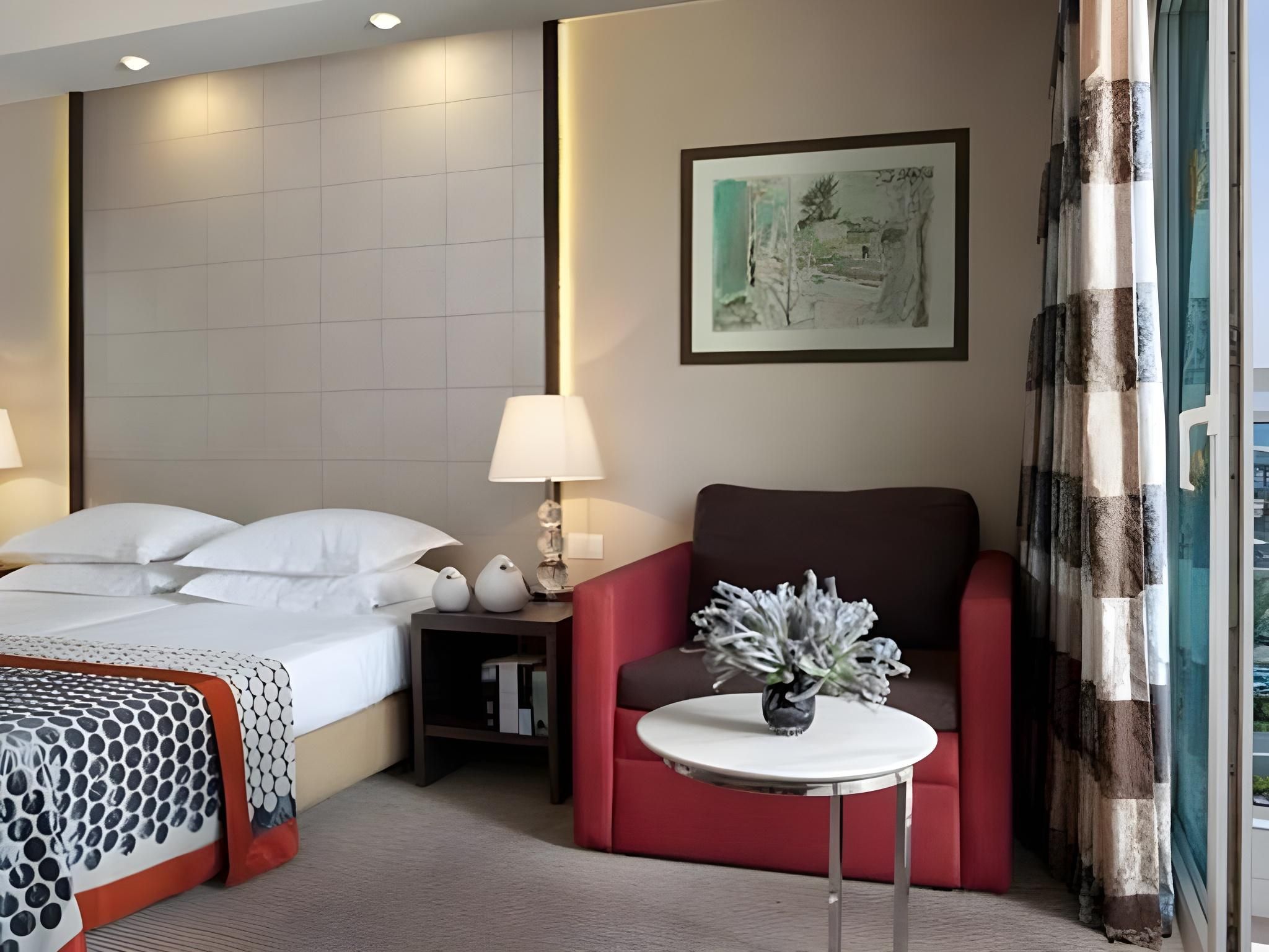 Dan Panorama Eilat Standard Triple Room (3 Adults) 2