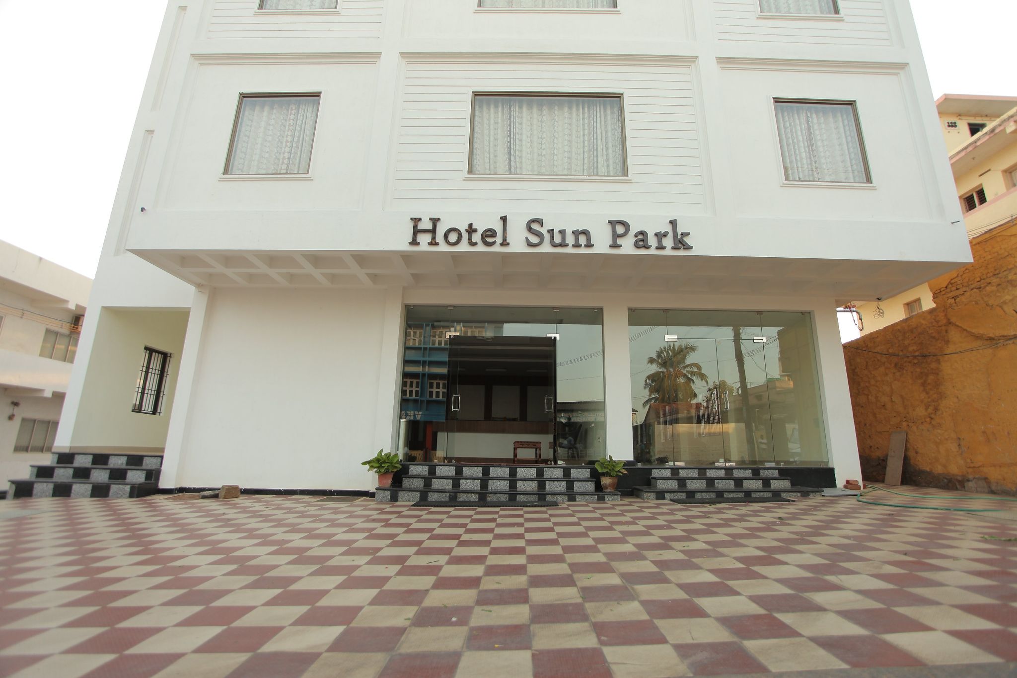 undefined Hotel Sun Park 8