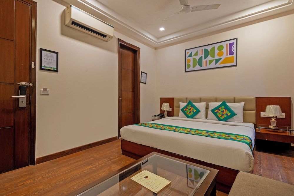 Treebo Royal Star Standard Double Room 8