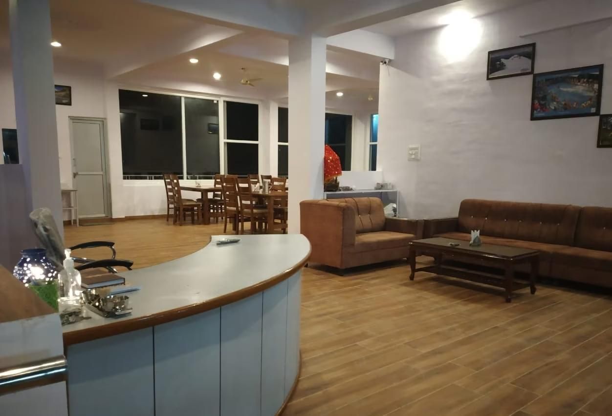 undefined Hotel The Woodz 2