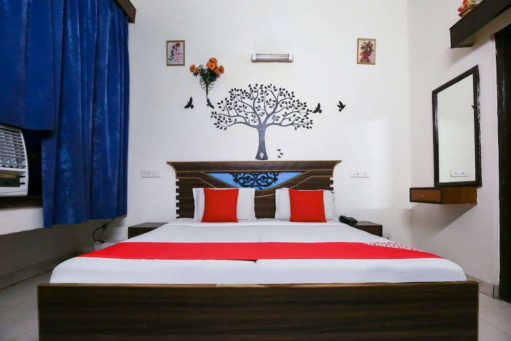 OYO 4601 City Plaza Double or Twin Room 9