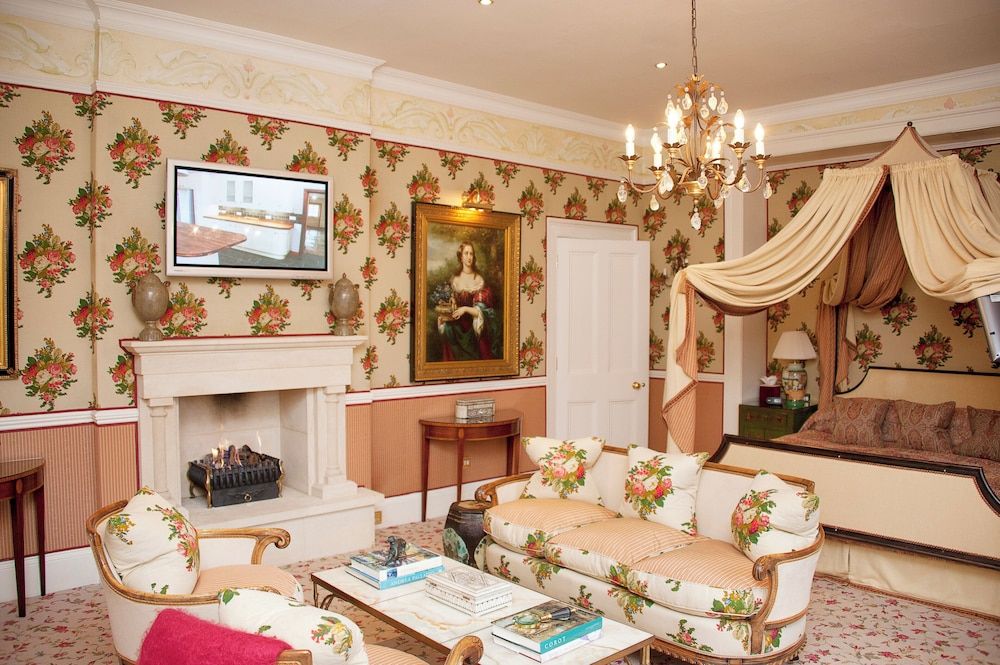 Suite, 1 King Bed (Master 1 Bedroom)