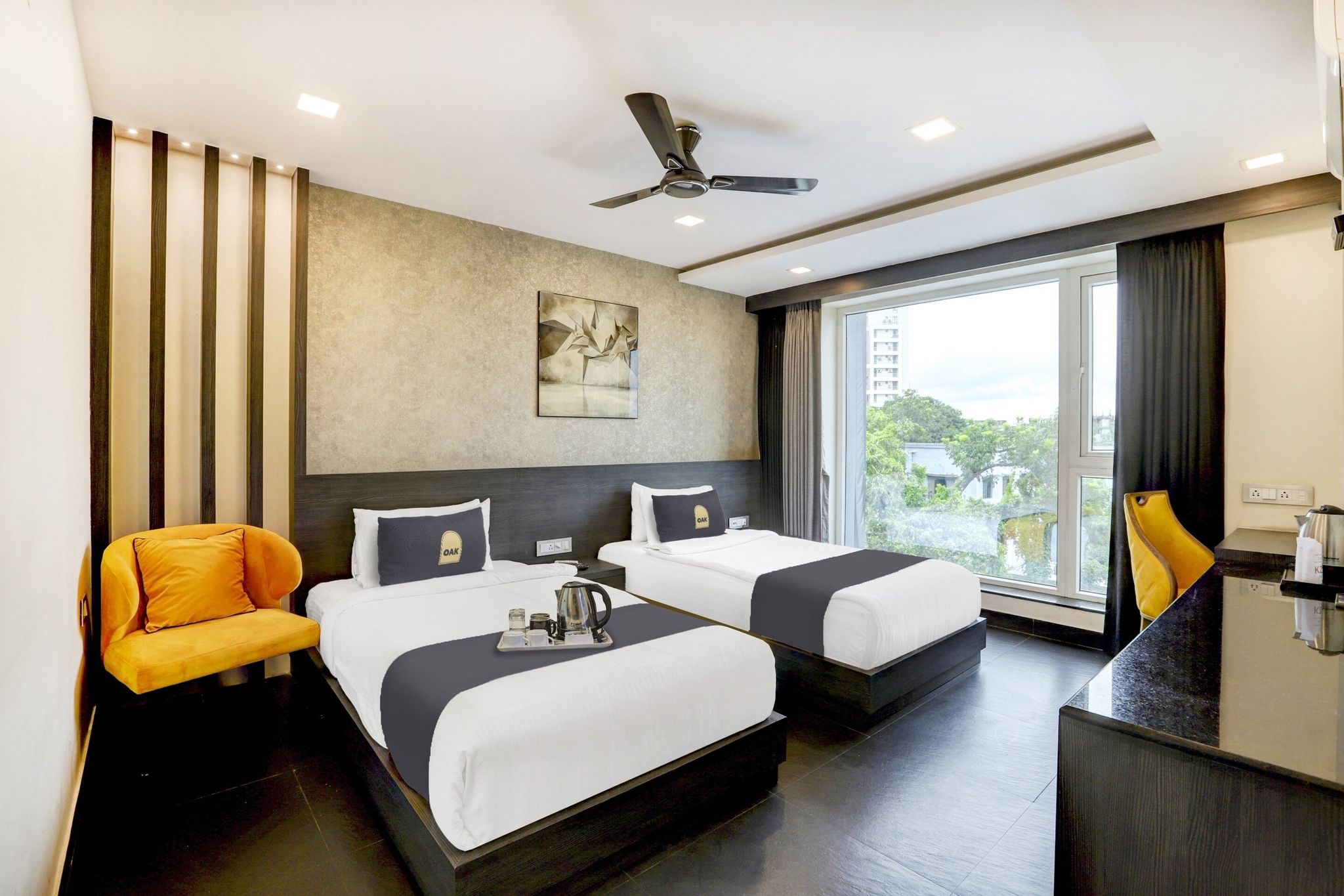 Super Townhouse OAK Kzar Corporate Hotel Near Sealdah Railway Station Classic 7