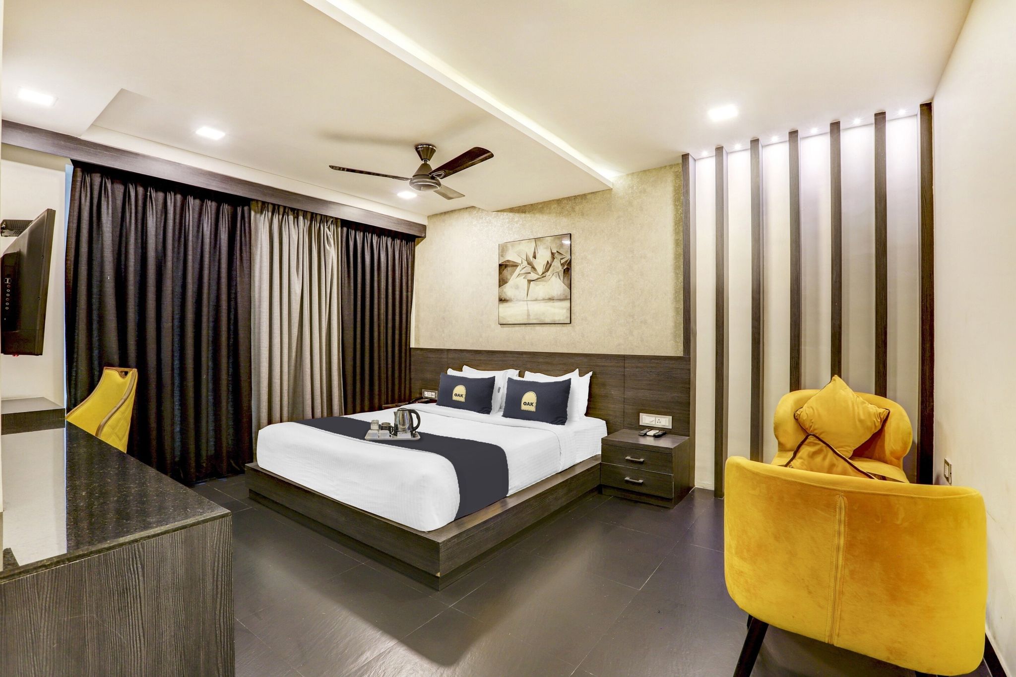 Super Townhouse OAK Kzar Corporate Hotel Near Sealdah Railway Station Classic 4