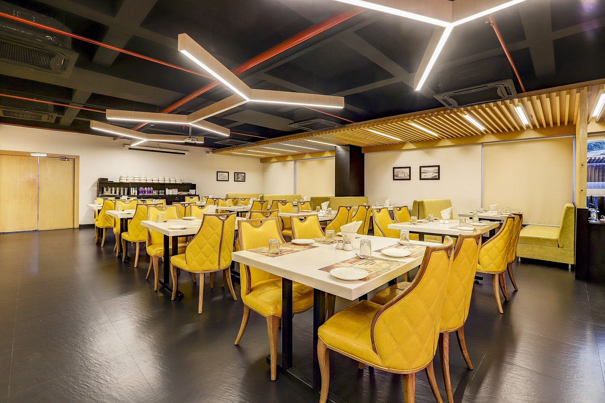 Food & Dining