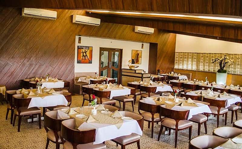 Food & Dining