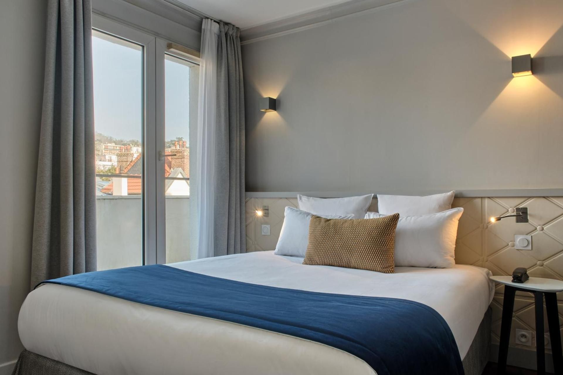 Classic Double Room