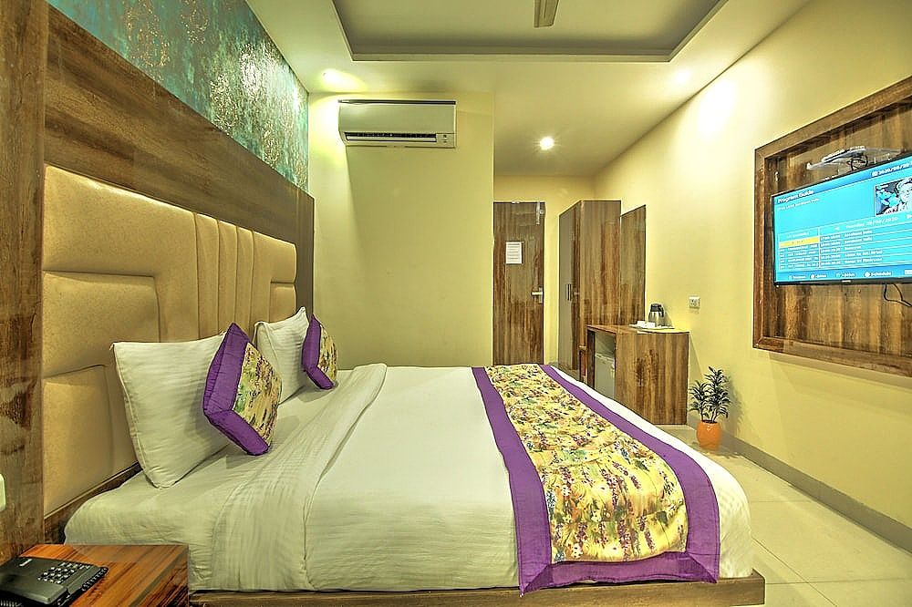 Hotel Smart Plaza Super Deluxe Room 3