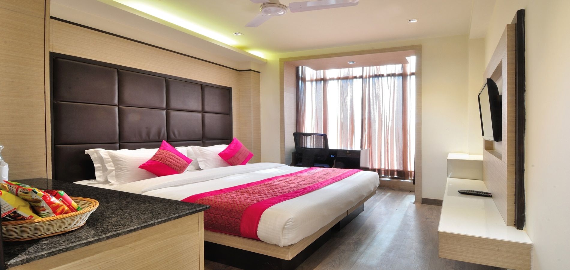 Premium Room