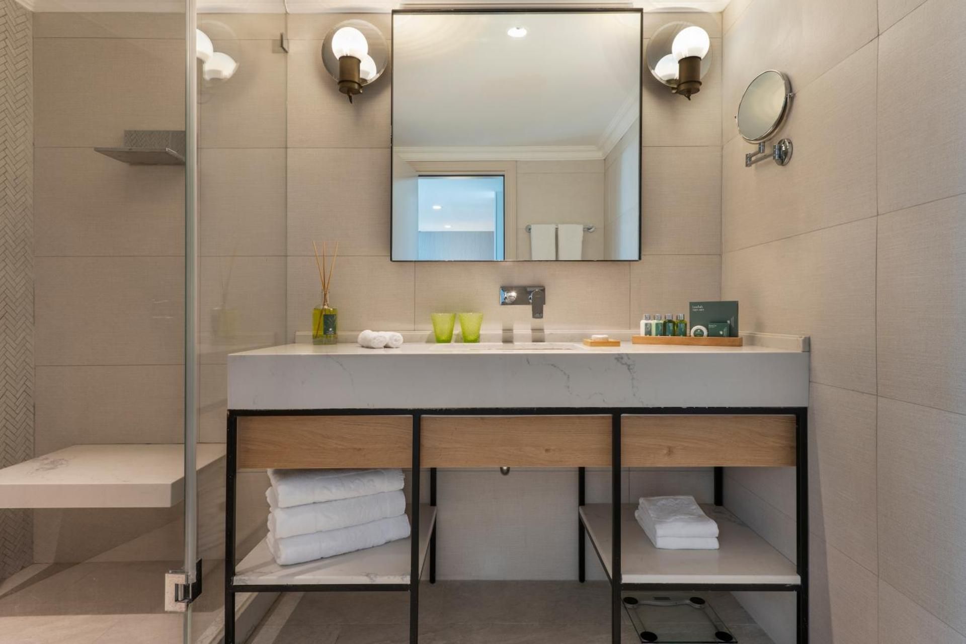 Carmel Suite