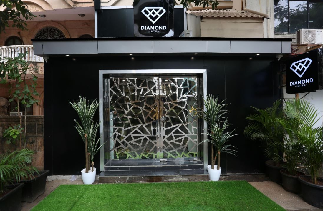 undefined Diamond Hotel