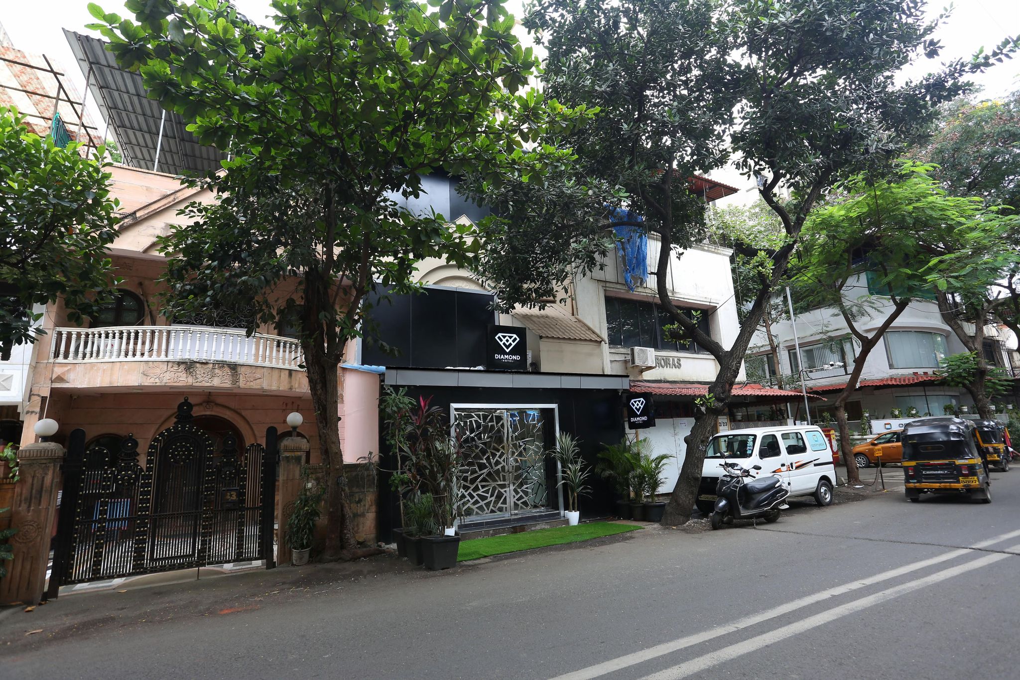 undefined Diamond Hotel 9