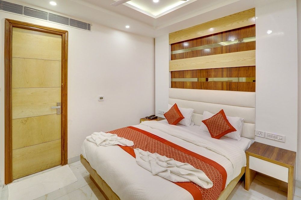 Hotel York Legacy Deluxe Double Room