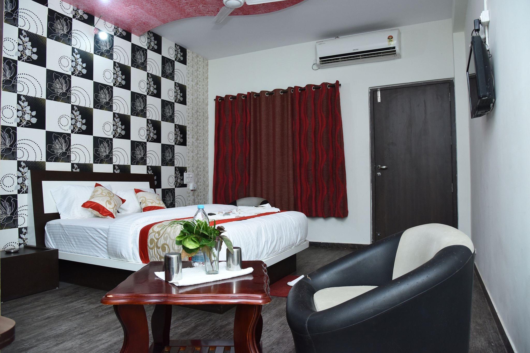 Hotel Ashoka Residency Super Deluxe AC Room 3