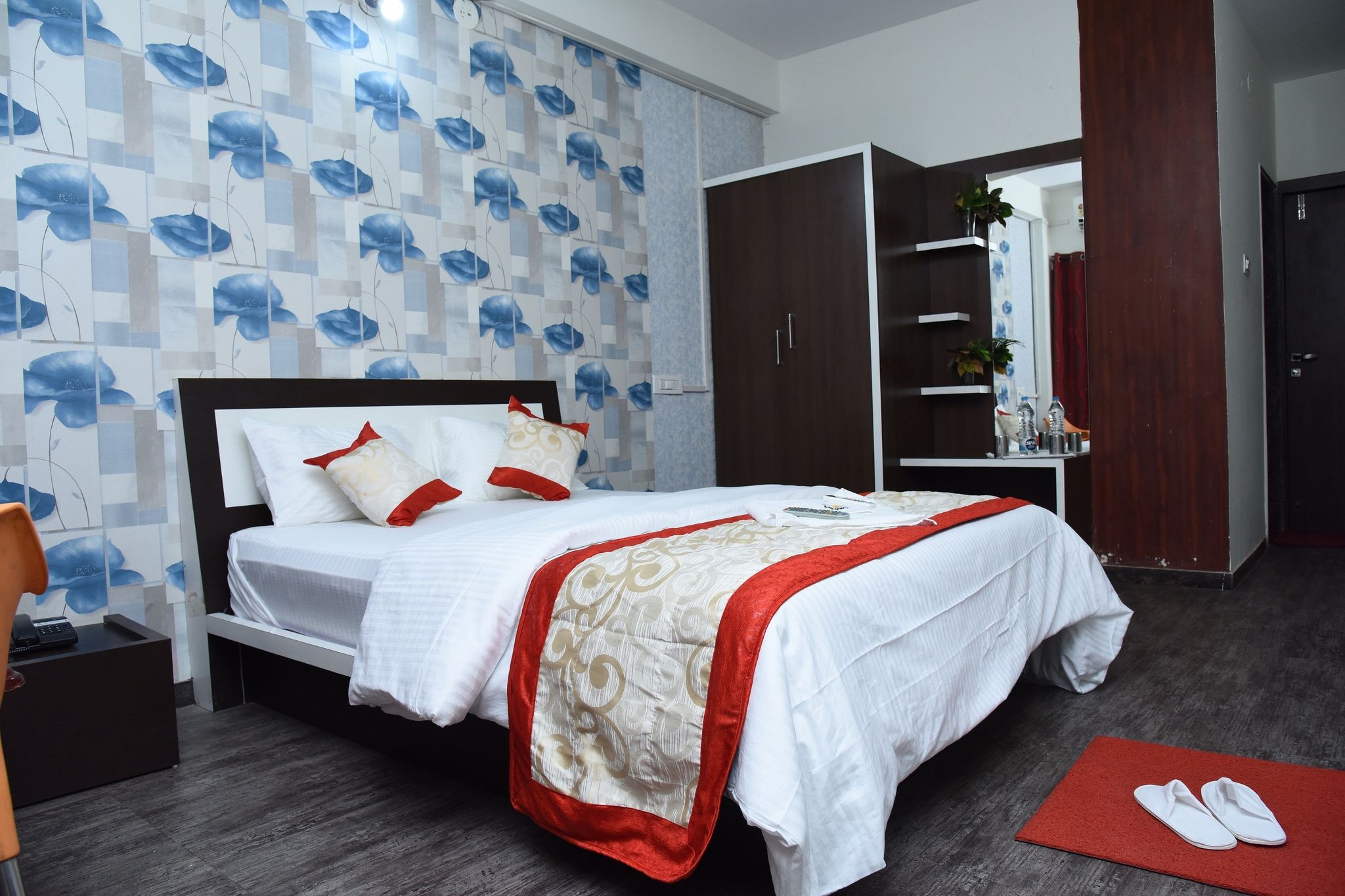 Hotel Ashoka Residency Super Deluxe AC Room 4