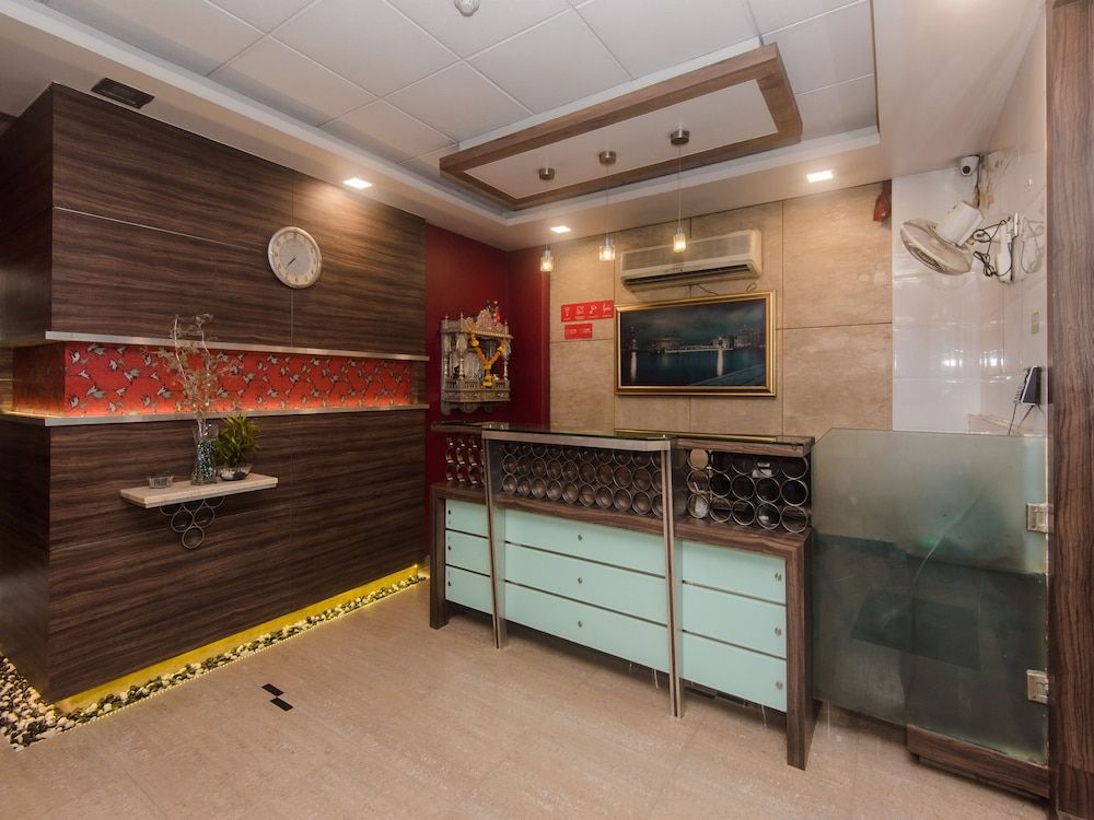 undefined Super Hotel O Solitaire 2