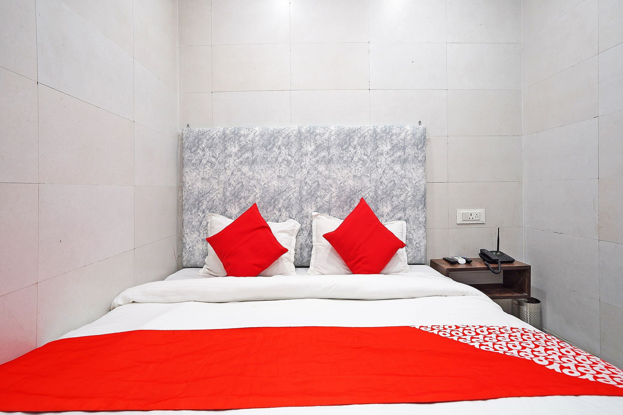 OYO Hotel Park View Near Adarsh Nagar Metro Station Classic 14