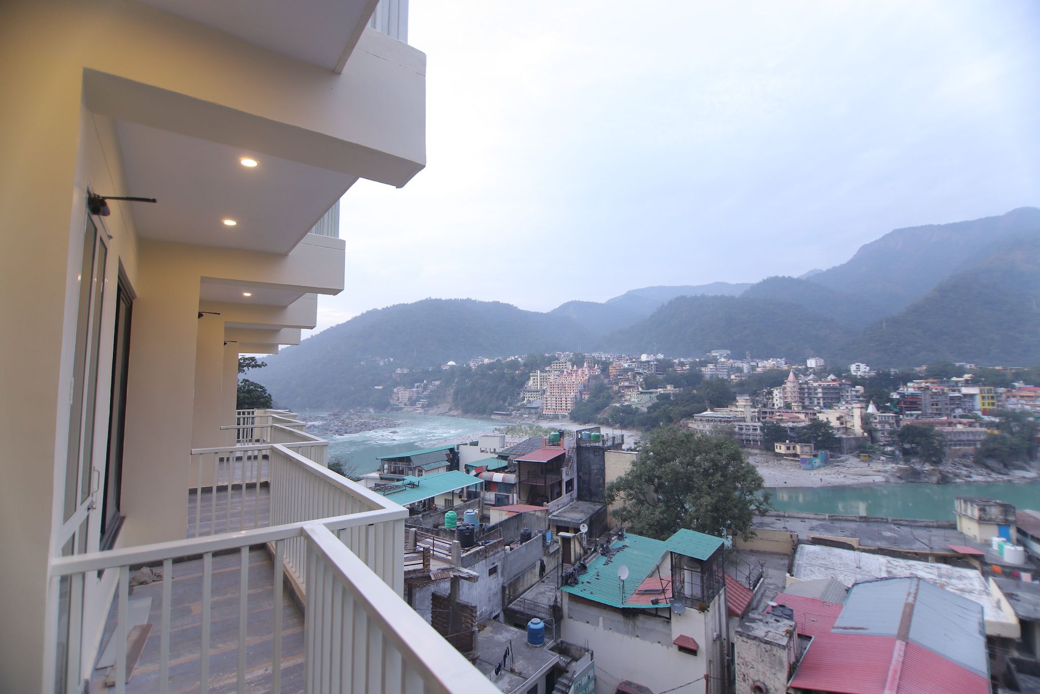 Hotel Shiva Yog Sthal Superior Double or Twin Room, Balcony, City View 8