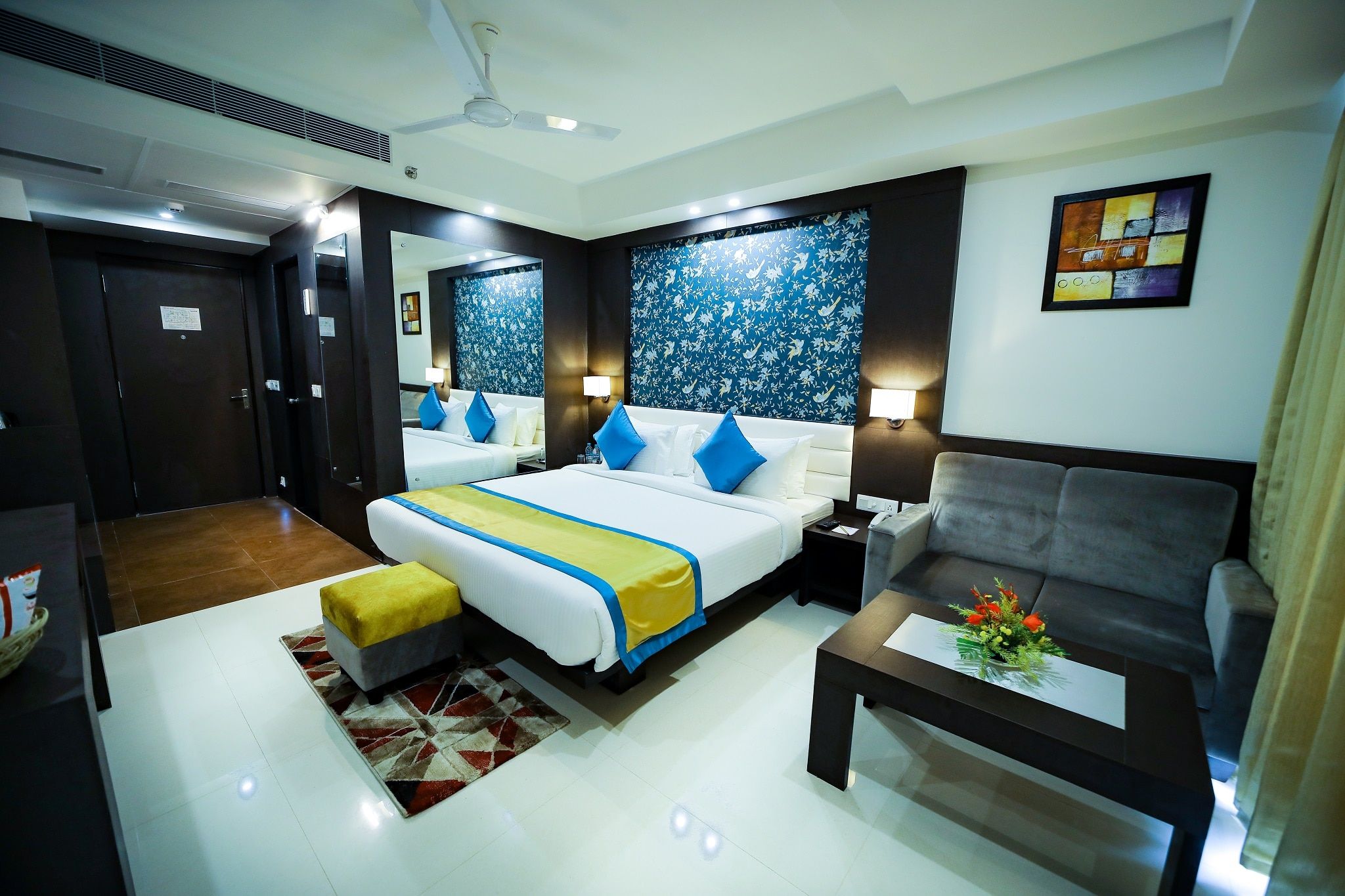 Cygnett Inn Sea View Superior Room with Balcony 3