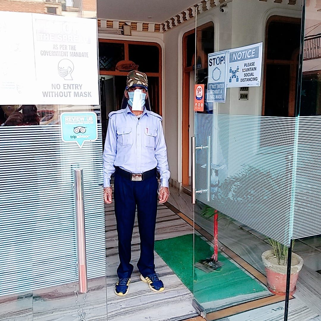 undefined Townhouse OAK Gupta Inn 8