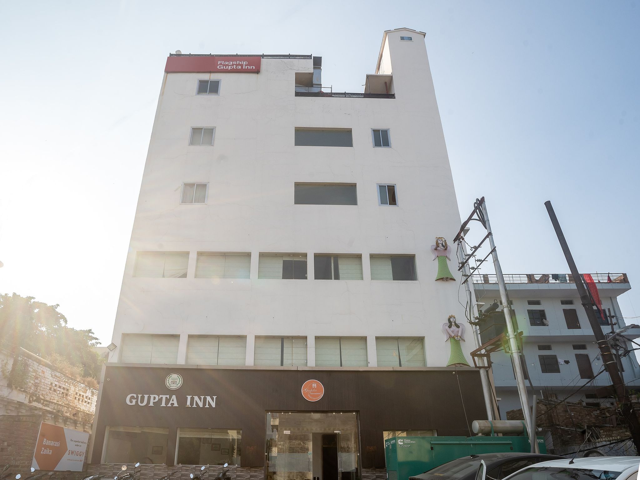 undefined Townhouse OAK Gupta Inn