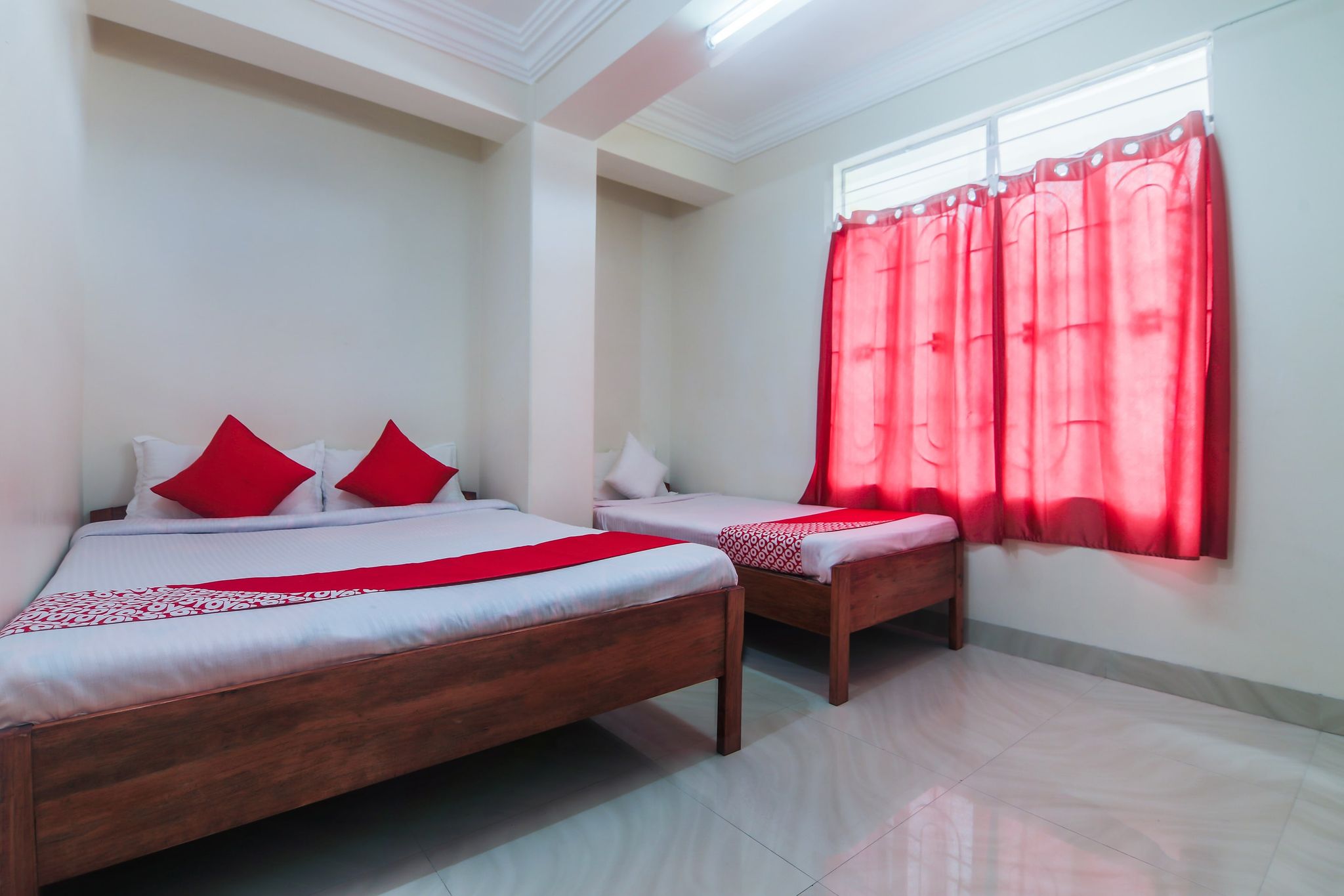 OYO Shillong Mantra Guest House Classic 11
