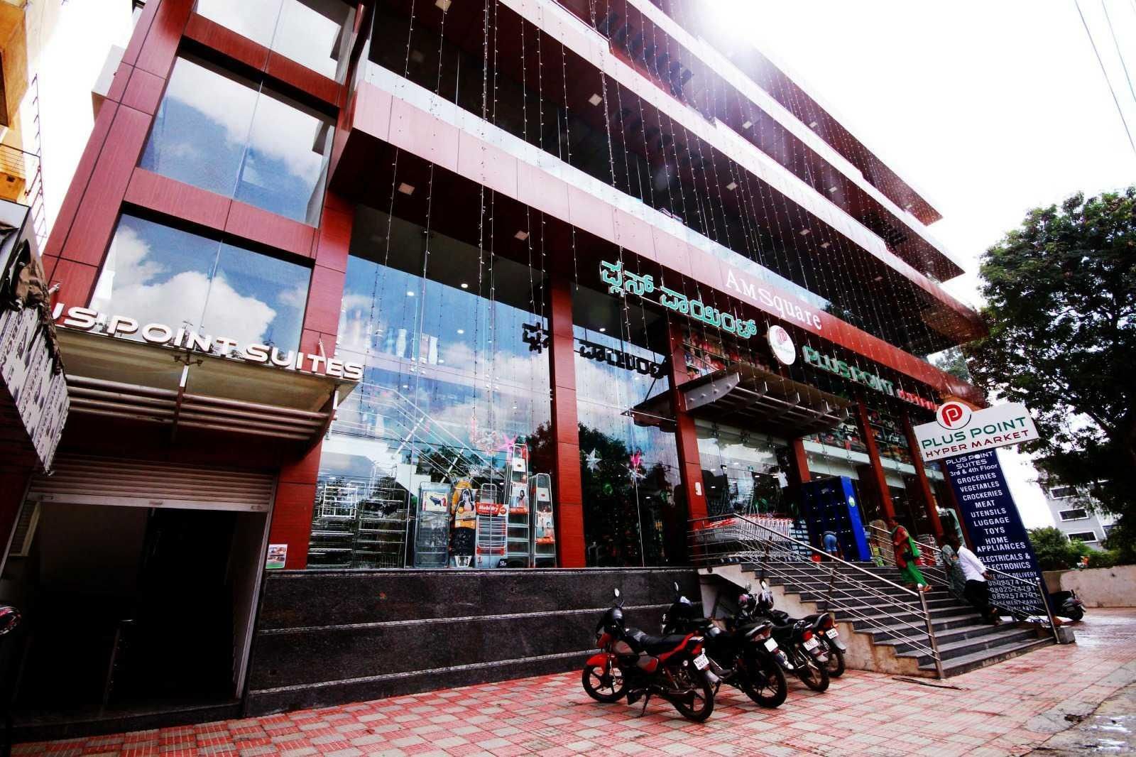 undefined Collection O 3175 Pluspoint Suites 3