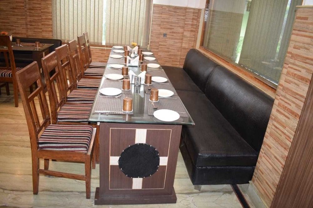 undefined Hotel Jagdamba 6