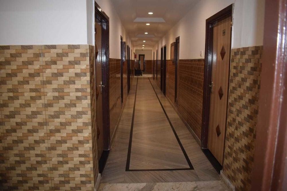 undefined Hotel Jagdamba 4