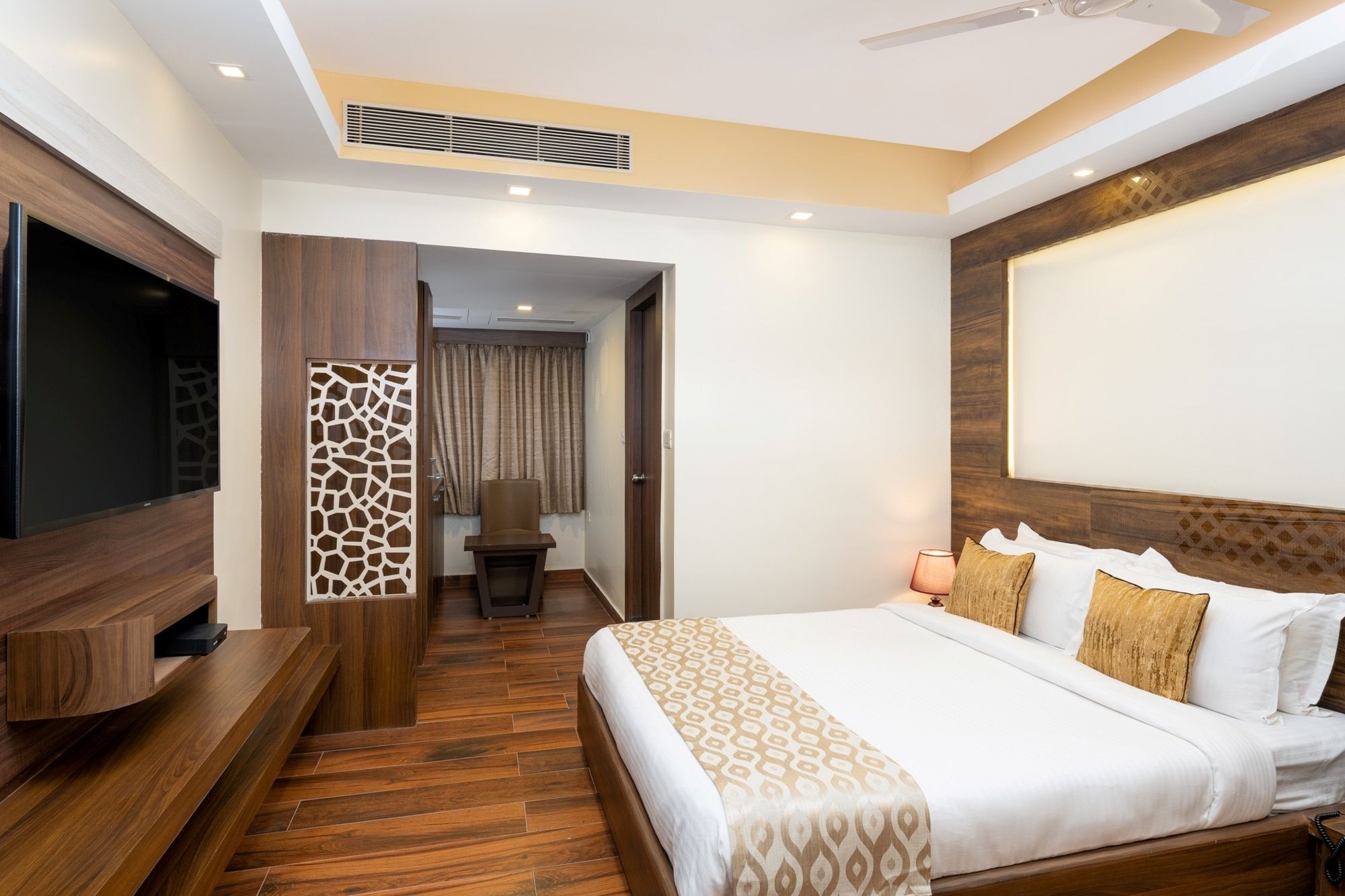 Cygnett Style Tania's Superior Room 2