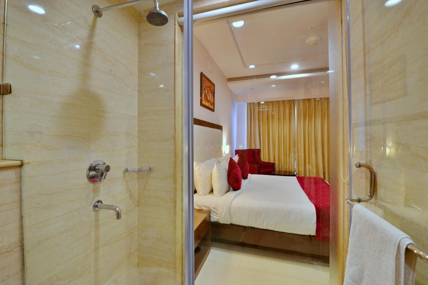 Hotel Tulip Regency Executive Room