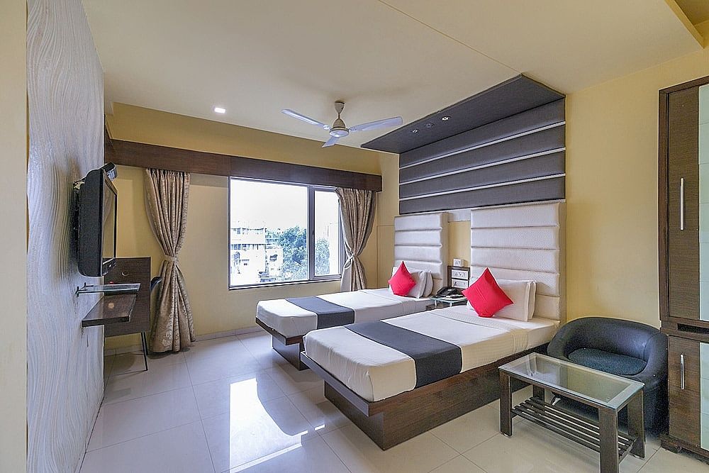 Deluxe Suite