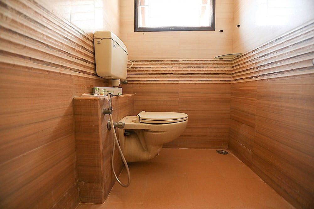 ULO Saicharan Comfort Inn Deluxe Room 11