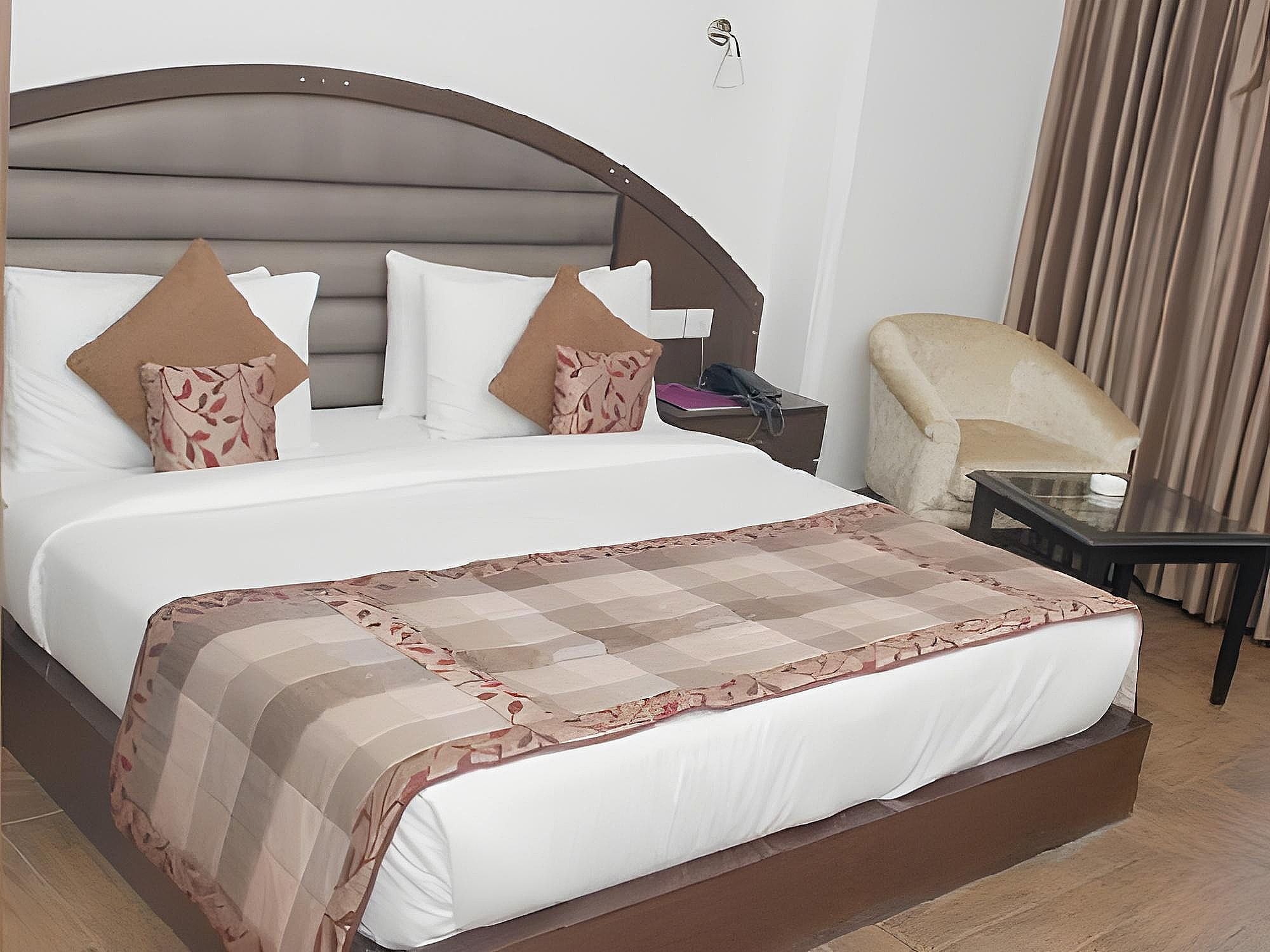MSK Residency Deluxe Room 4
