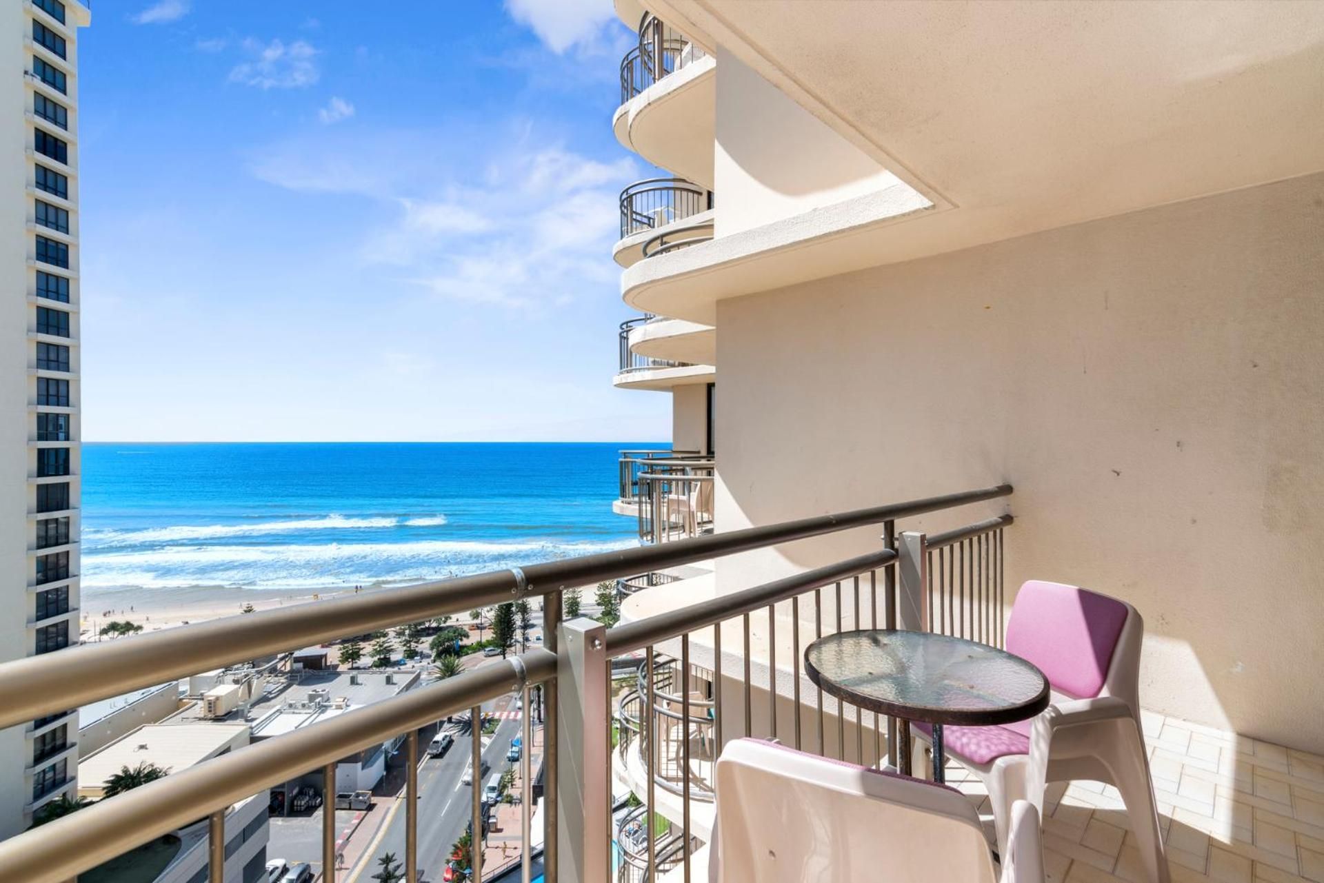 Beachcomber Surfers Paradise Budget Studio