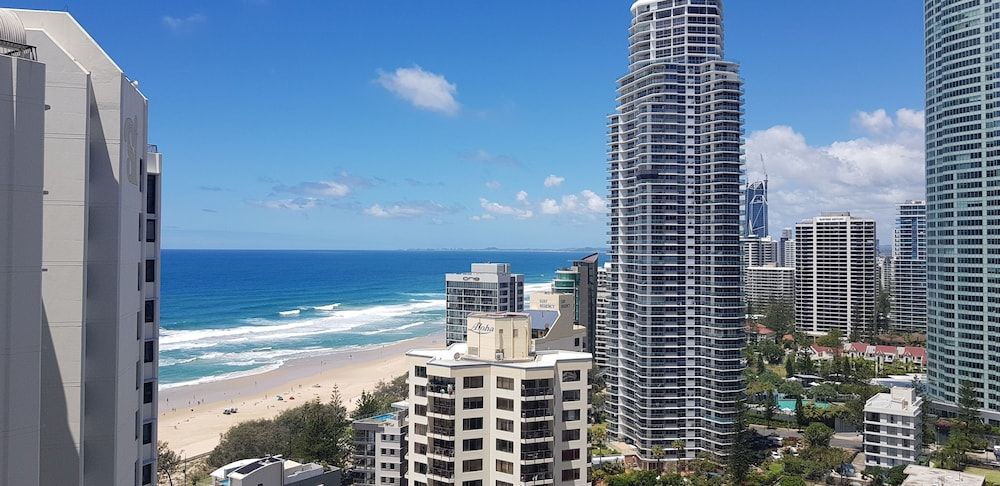 undefined Beachcomber Surfers Paradise 5