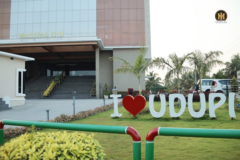 undefined Essentia Manipal Inn 6