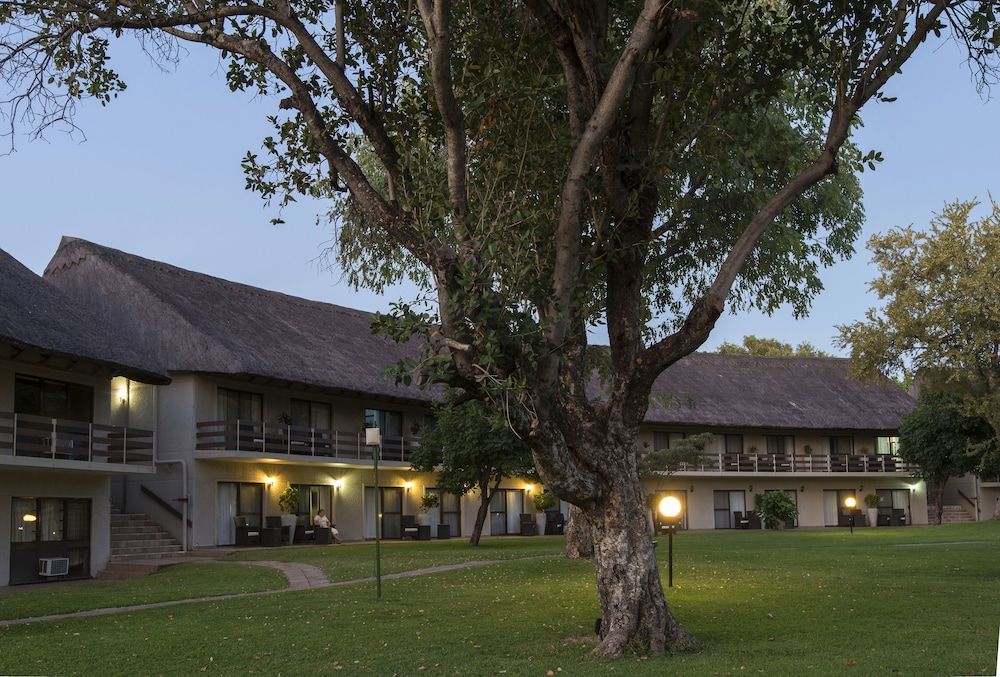 undefined A'Zambezi River Lodge 5