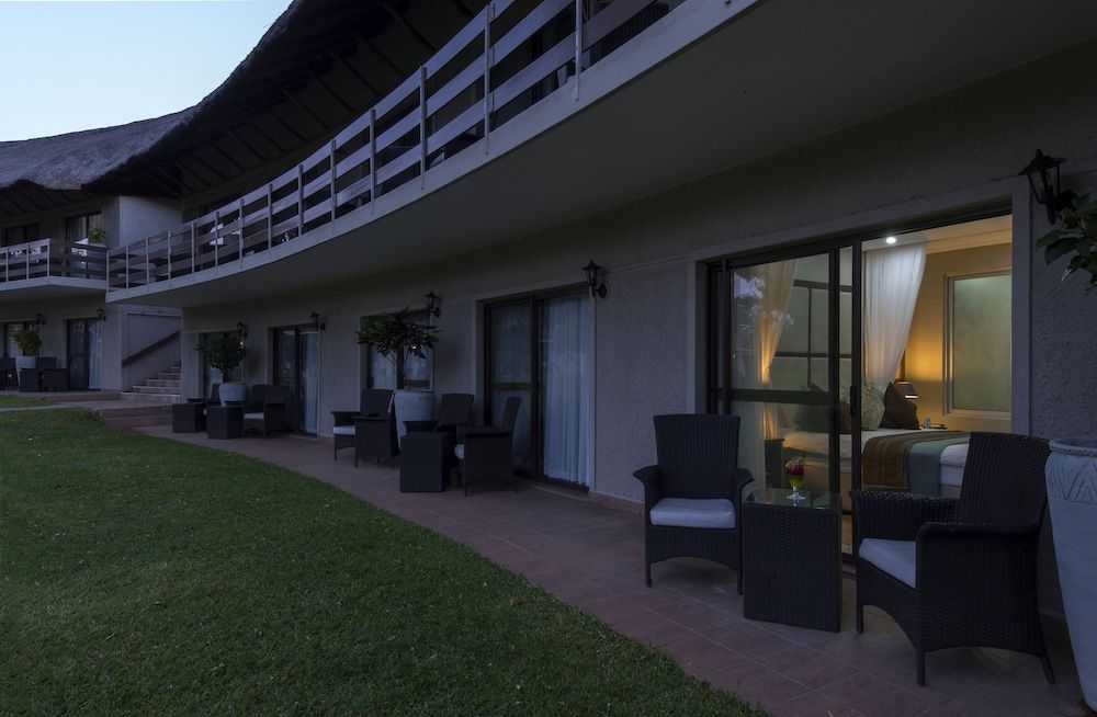 undefined A'Zambezi River Lodge 6