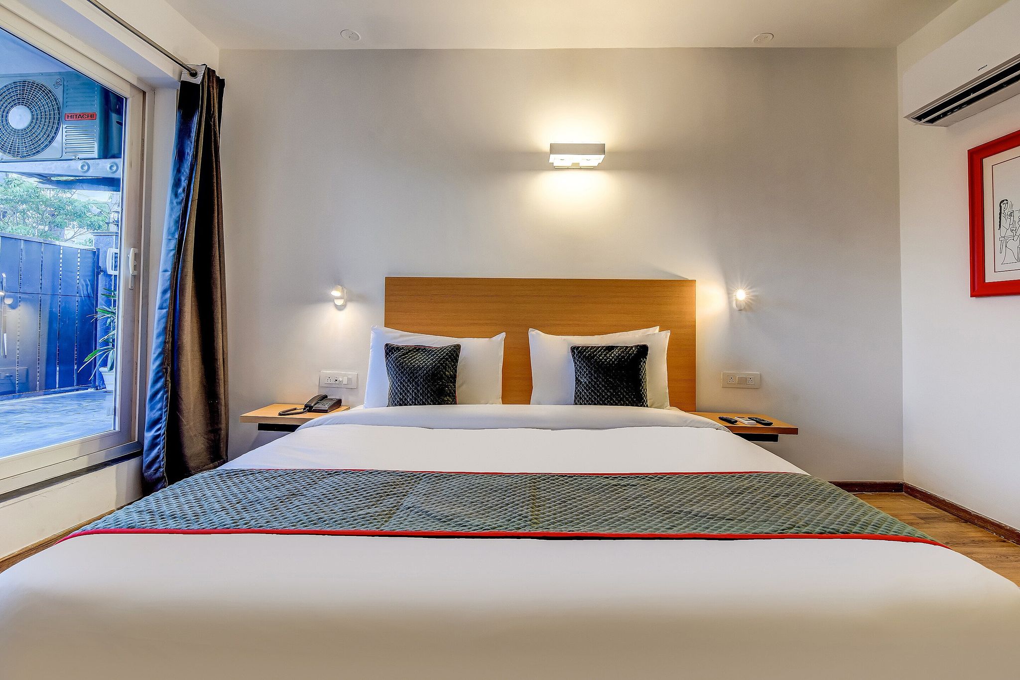 Townhouse Infinity stays Classic Room 7