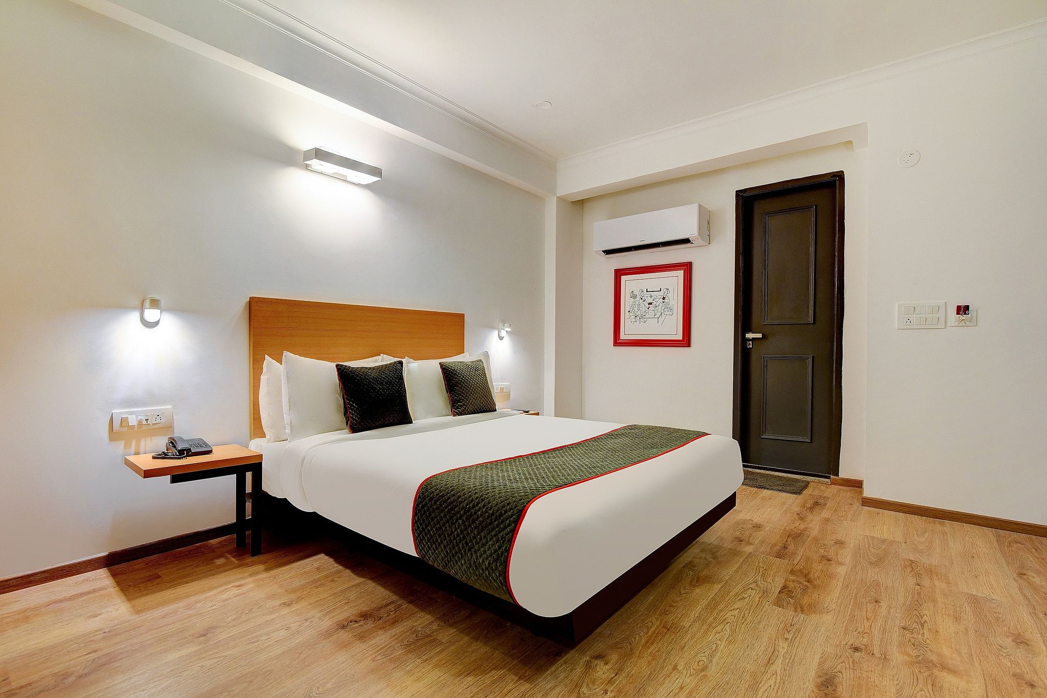 Townhouse Infinity stays Classic Room 9