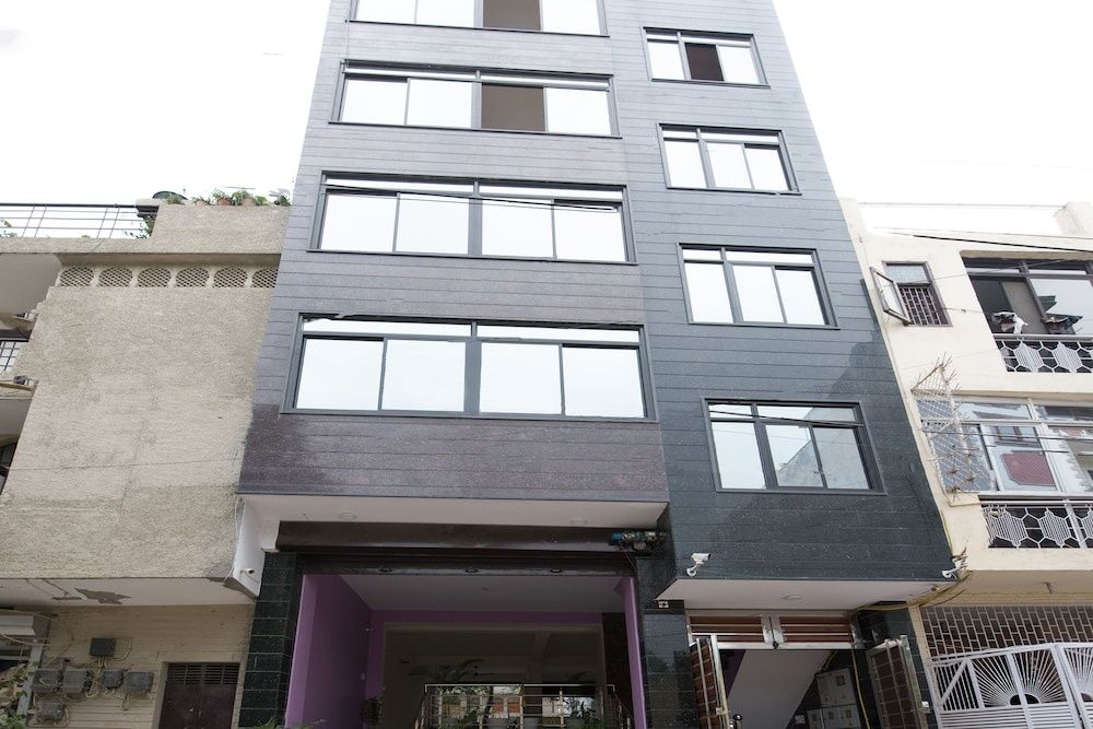 undefined OYO Flagship 18278 Kanchan Stays Near Palam Metro Station 5
